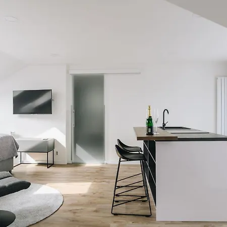 Executive Taborska Apartamento *