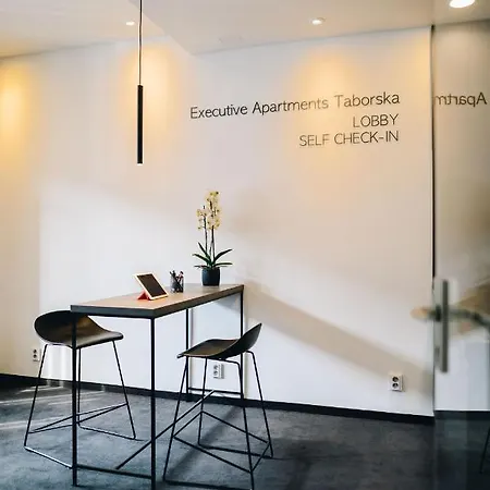 Executive Taborska Apartamento *