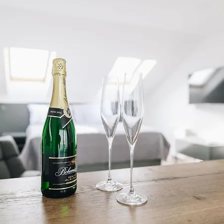 Executive Taborska * Mladá Boleslav