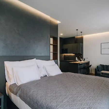 Executive Taborska アパート *